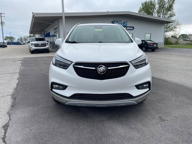Used 2018 Buick Encore Essence AWD/4WD image 3