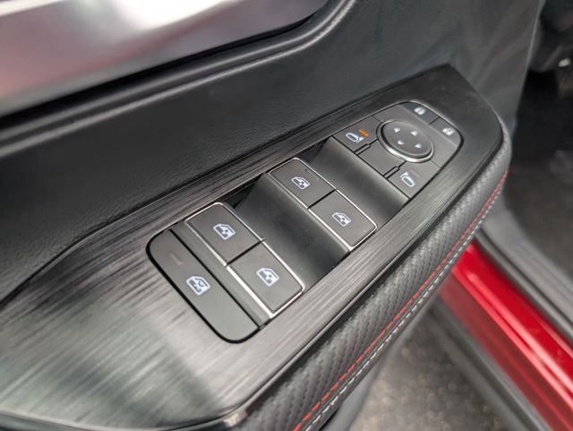 New 2026 Nissan Kicks SR w/ Cold Weather Package AWD/4WD image 16