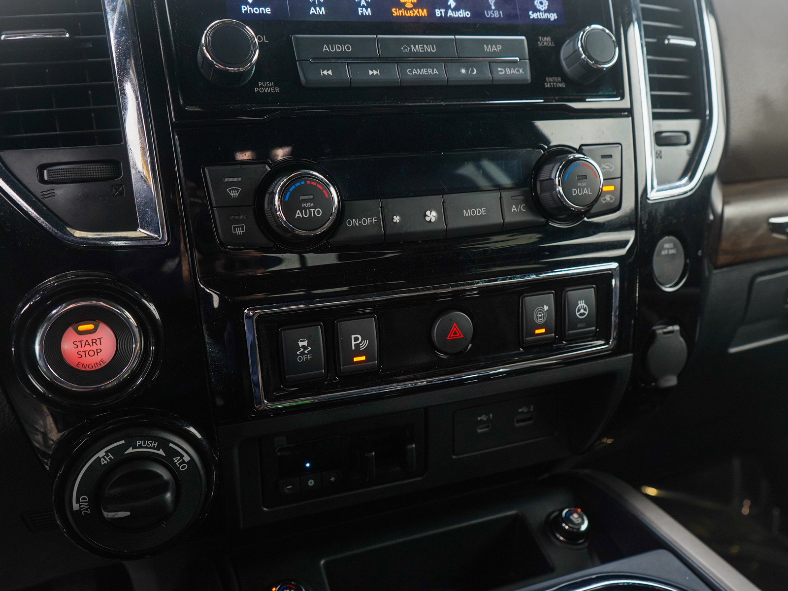 Used 2023 Nissan Titan Platinum Reserve w/ Off Road Protection Package AWD/4WD image 22