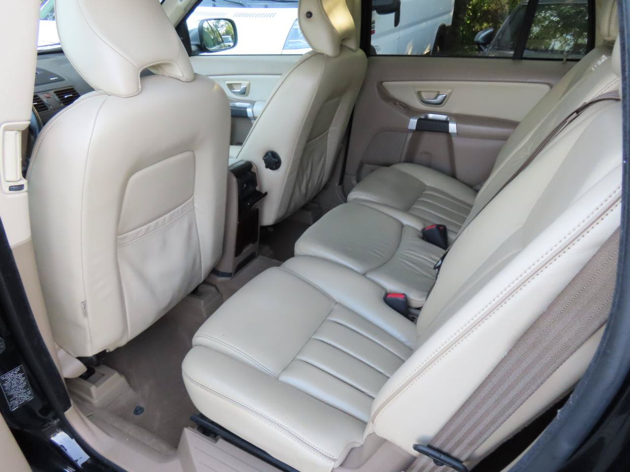Used 2013 Volvo XC90 3.2 AWD/4WD image 13