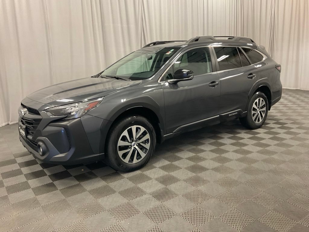 Used 2024 Subaru Outback Premium AWD/4WD image 5
