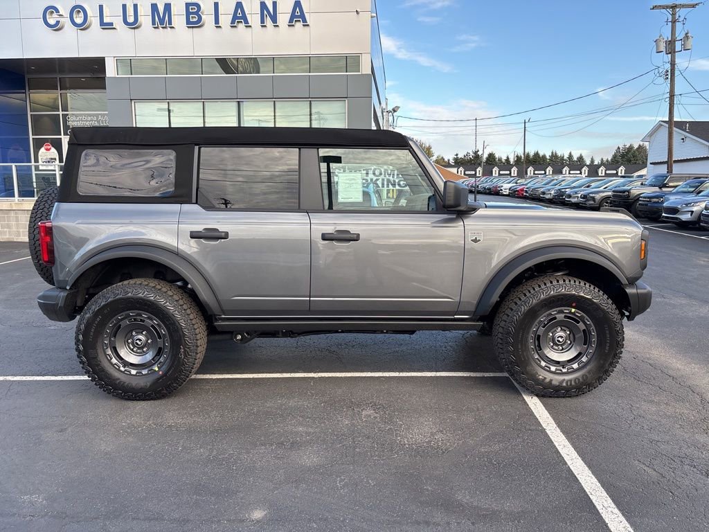 New 2025 Ford Bronco Big Bend w/ Black Diamond Package image 2