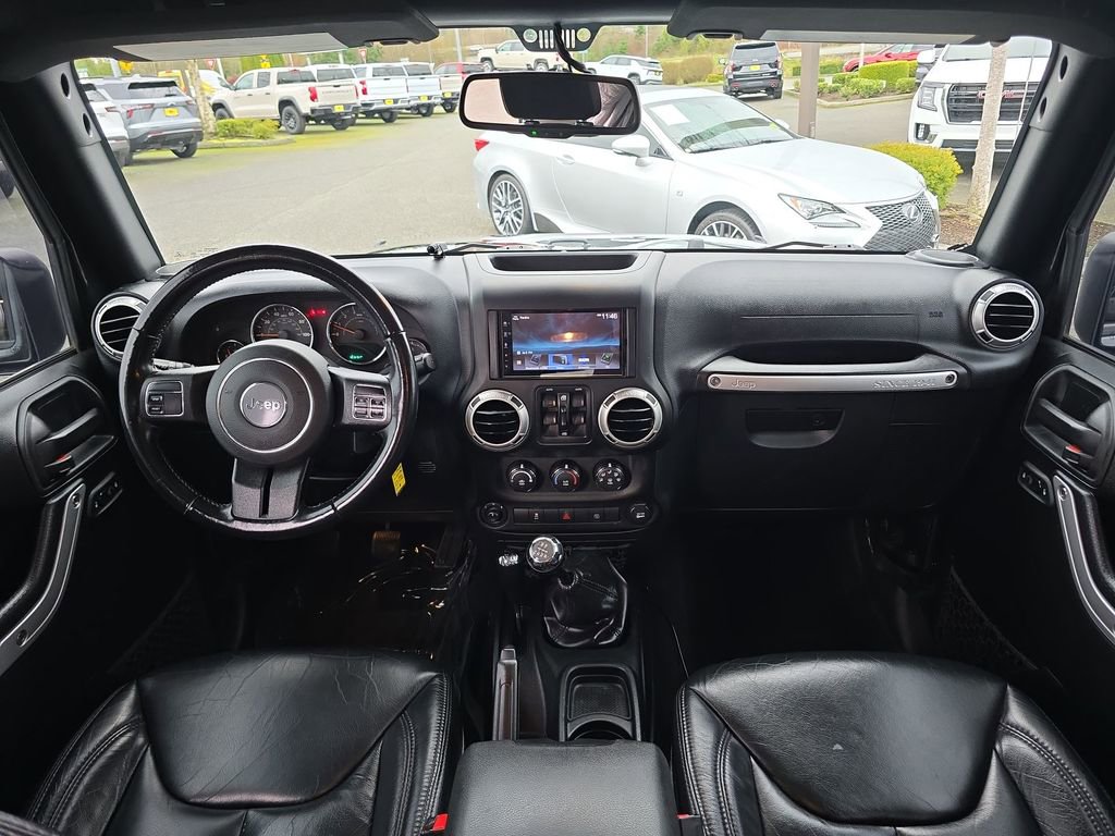 Used 2018 Jeep Wrangler Unlimited Sahara w/ Dual Top Group image 20