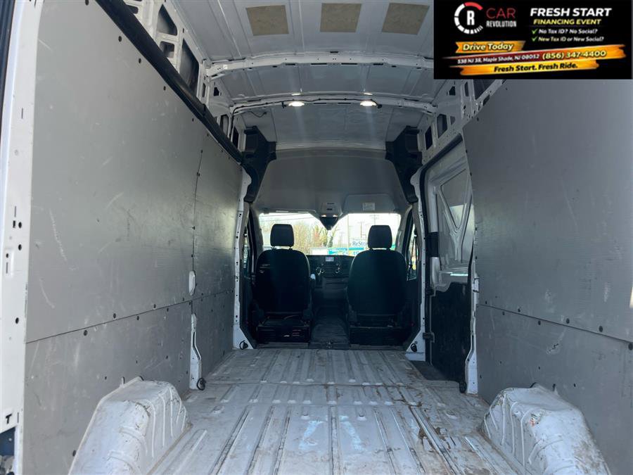 Used 2022 Ford Transit 250 T250 HI RF AWD 148 image 7