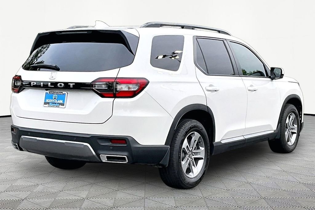 Used 2026 Honda Pilot EX-L image 6