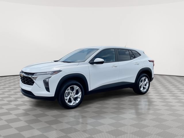 New 2026 Chevrolet Trax LS w/ LS Convenience Package FWD image 8