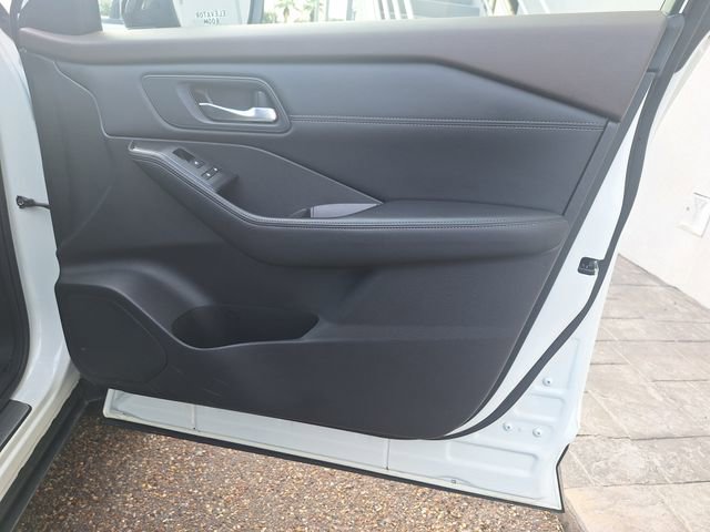 Certified 2023 Nissan Rogue SV w/ SV Premium Package FWD image 28
