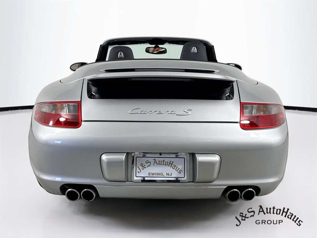 Used 2005 Porsche 911 Carrera S RWD image 6