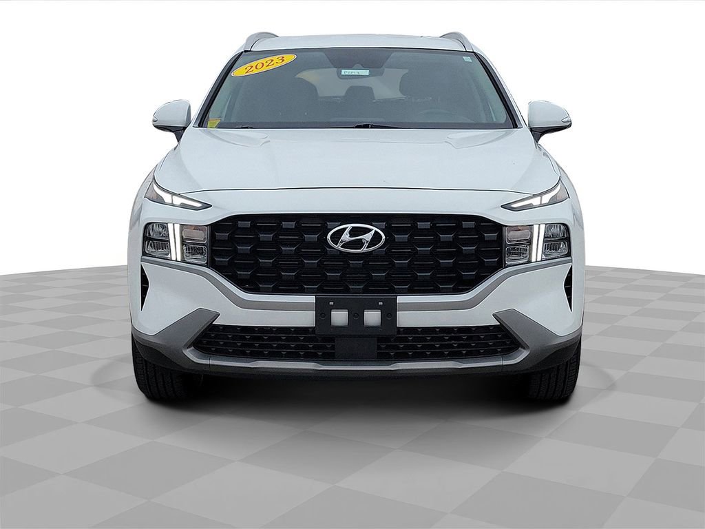 Used 2023 Hyundai Santa Fe SEL image 2