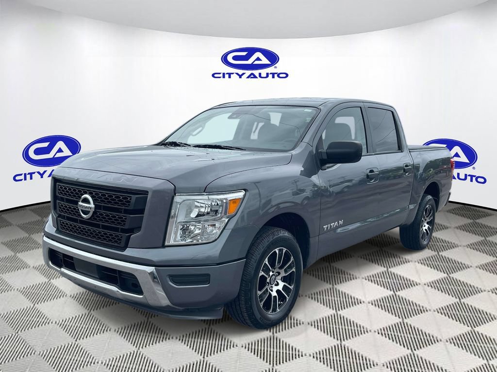Used 2023 Nissan Titan SV RWD image 10