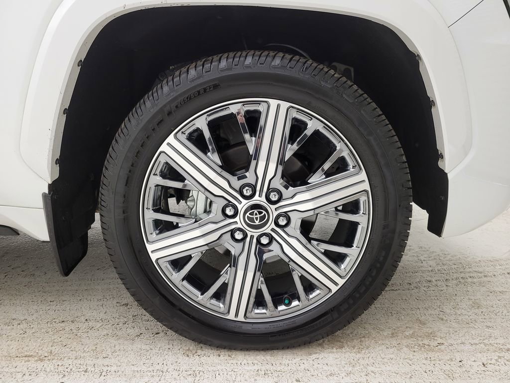 Used 2024 Toyota Sequoia Capstone image 34