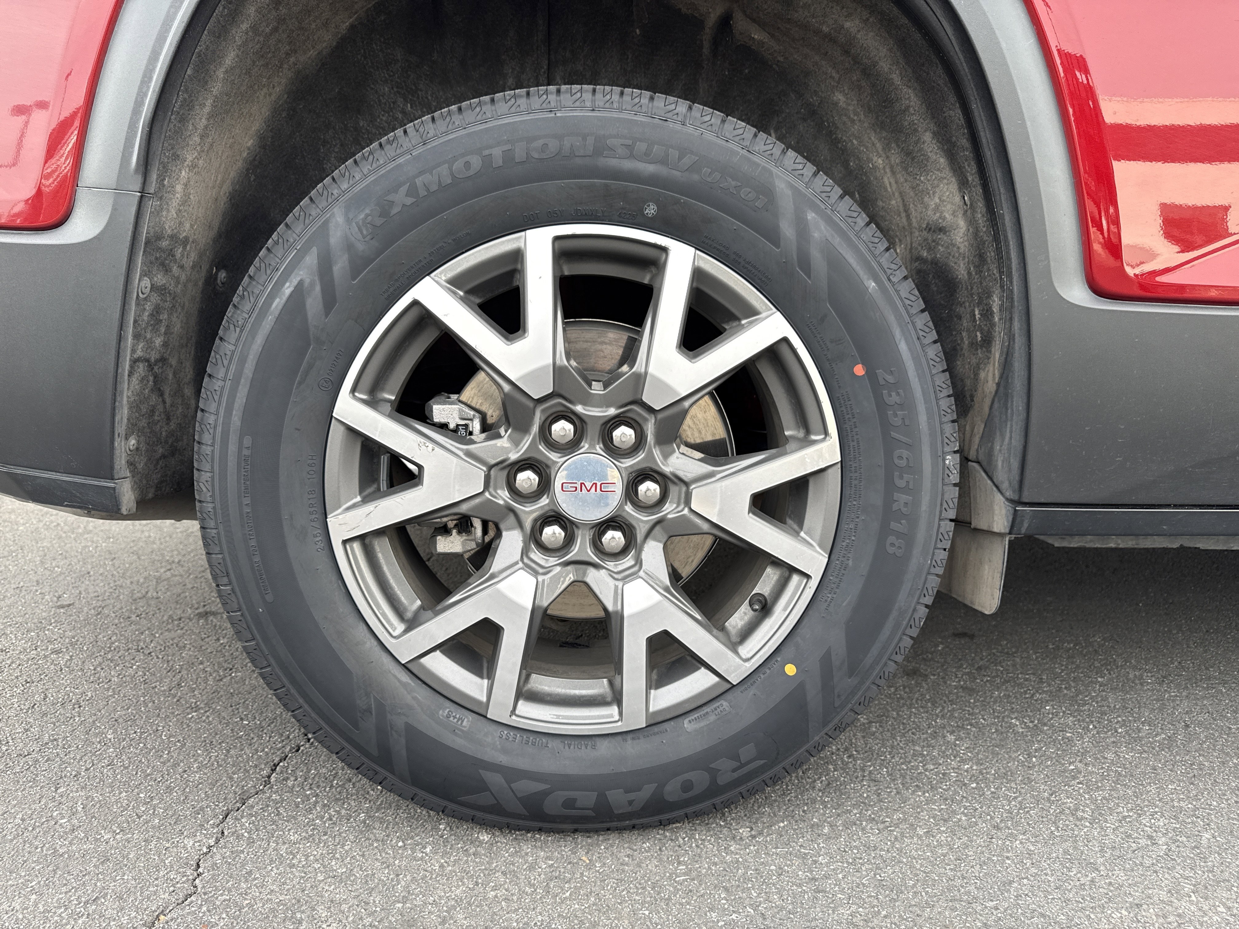 Used 2023 GMC Acadia SLE image 21