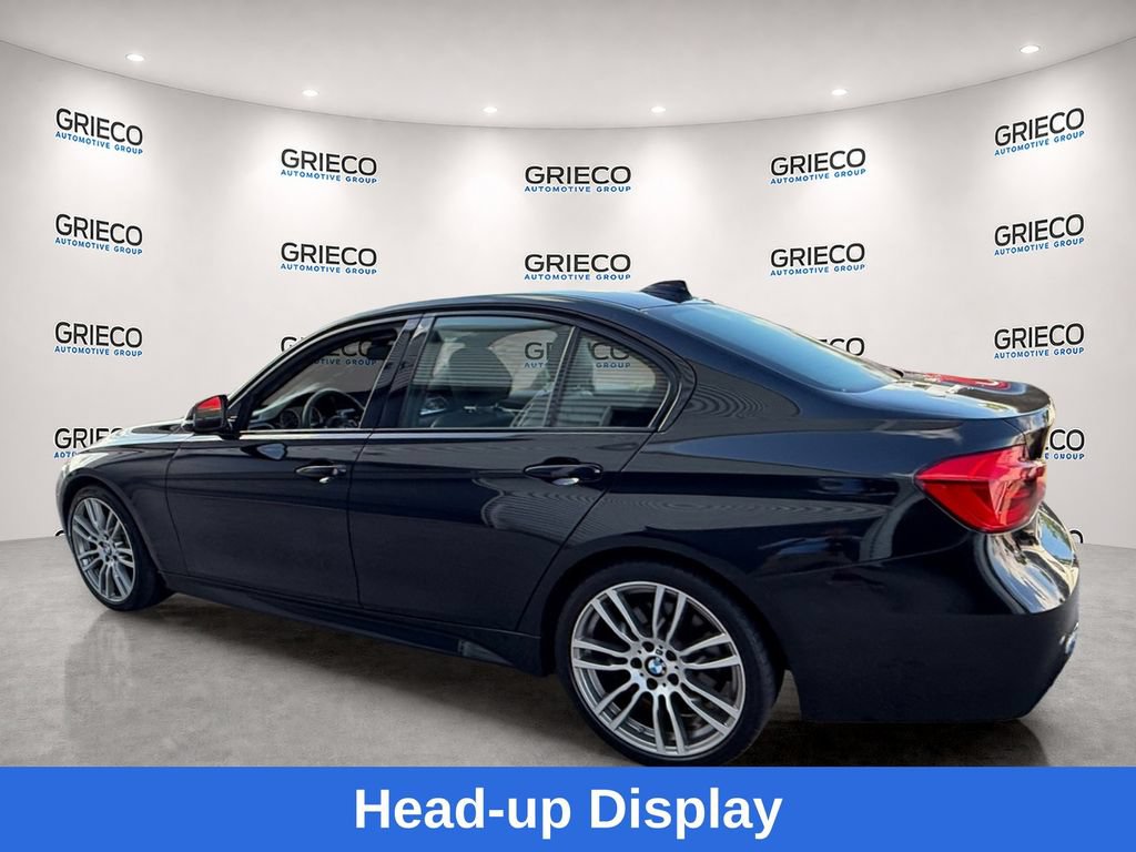 Used 2018 BMW 340i Sedan w/ Premium Package RWD image 4