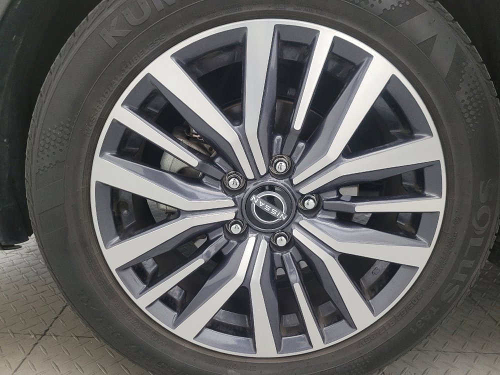 Used 2022 Nissan Kicks SV FWD image 31