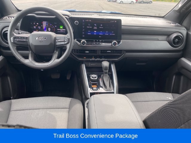 Used 2024 Chevrolet Colorado Trail Boss w/ Advanced Trailering Package AWD/4WD image 5