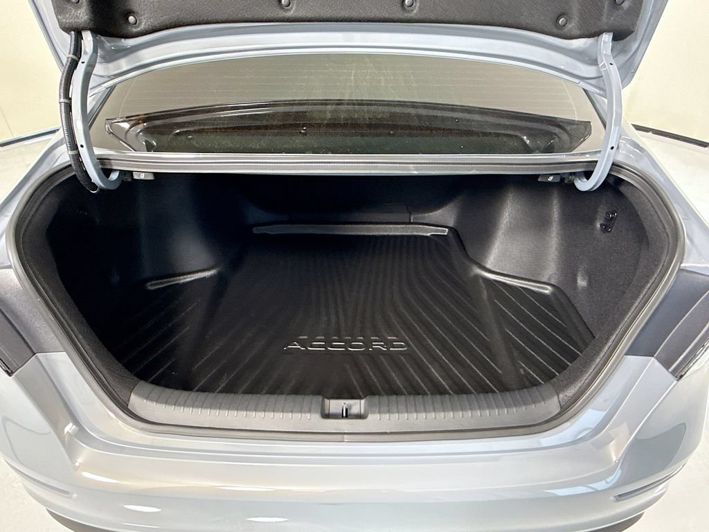 Certified 2025 Honda Accord SE image 28