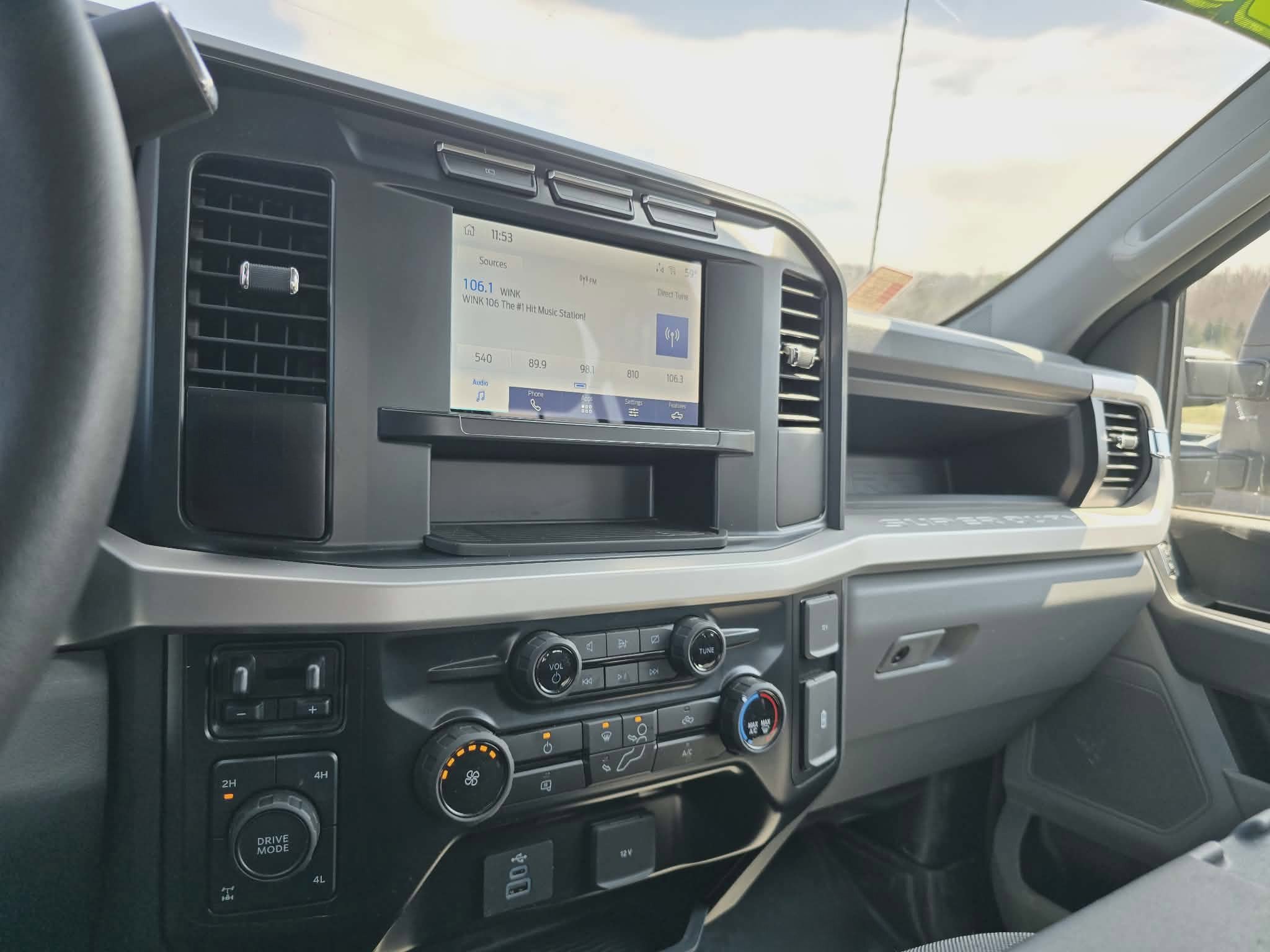 Used 2023 Ford F350 XL w/ STX Appearance Package AWD/4WD image 24