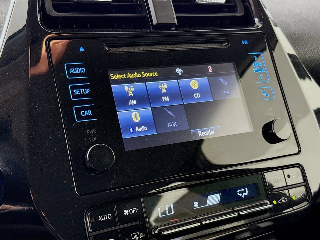 Certified 2016 Toyota Prius Two FWD image 16
