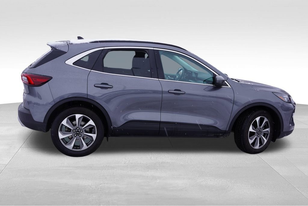 Certified 2023 Ford Escape Platinum image 7