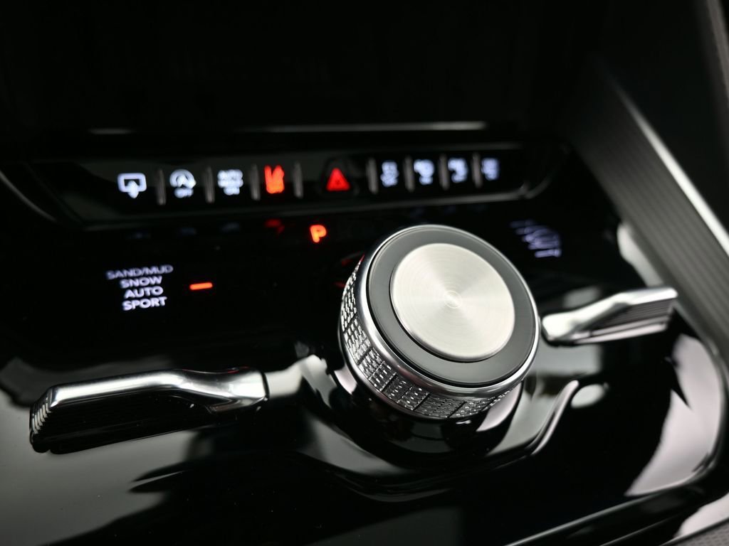 New 2026 Jeep Grand Wagoneer Summit image 24