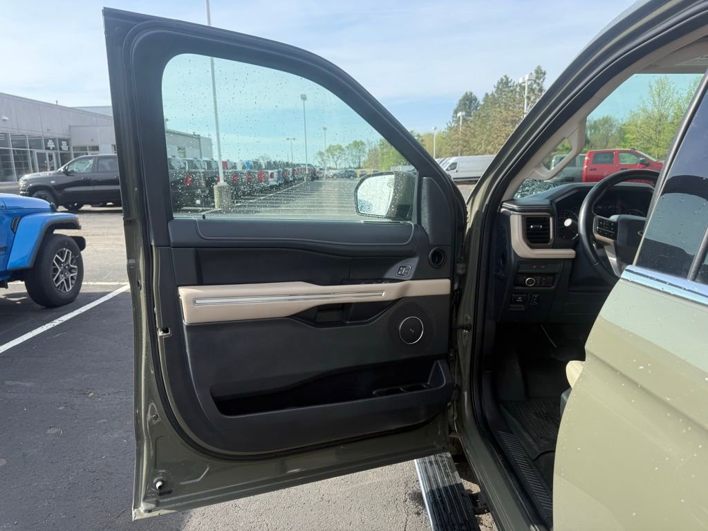 Used 2024 Ford Expedition Max Limited w/ Excursion Package AWD/4WD image 13