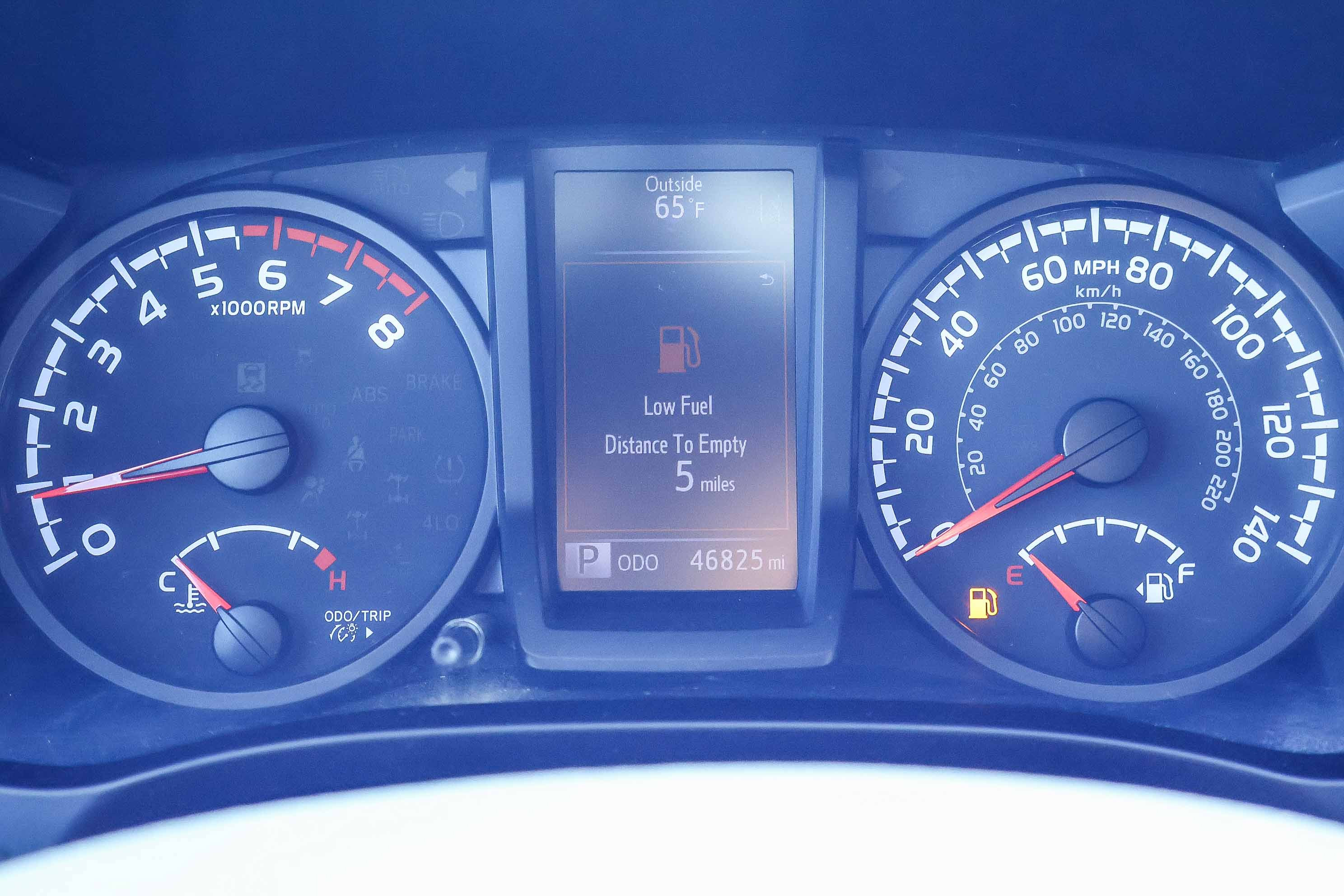 Used 2020 Toyota Tacoma SR RWD image 11