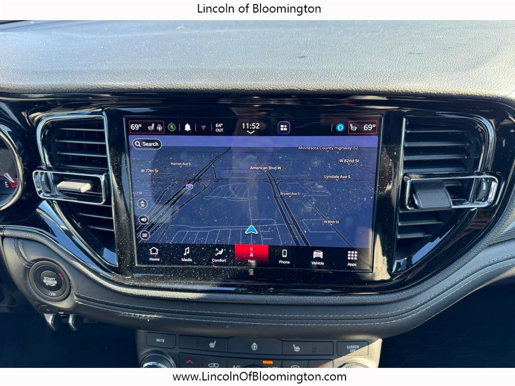 Certified 2022 Lincoln Nautilus Reserve w/ Equipment Group 201A image 43