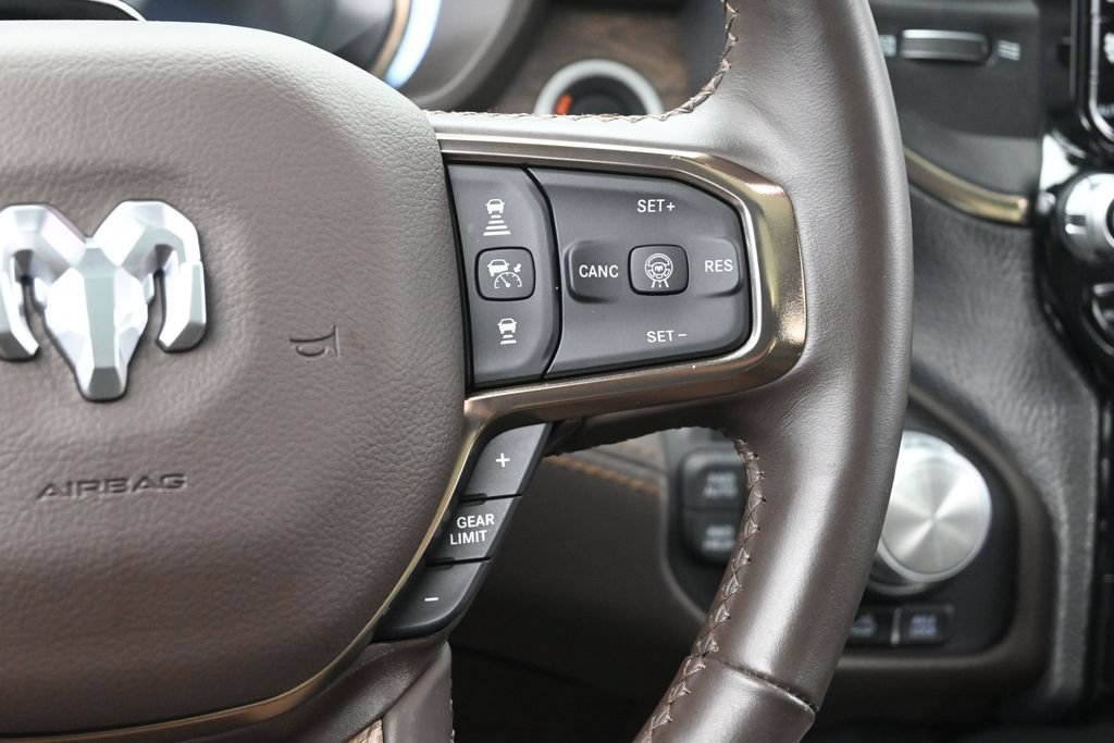 Used 2025 RAM 1500 Limited AWD/4WD image 27