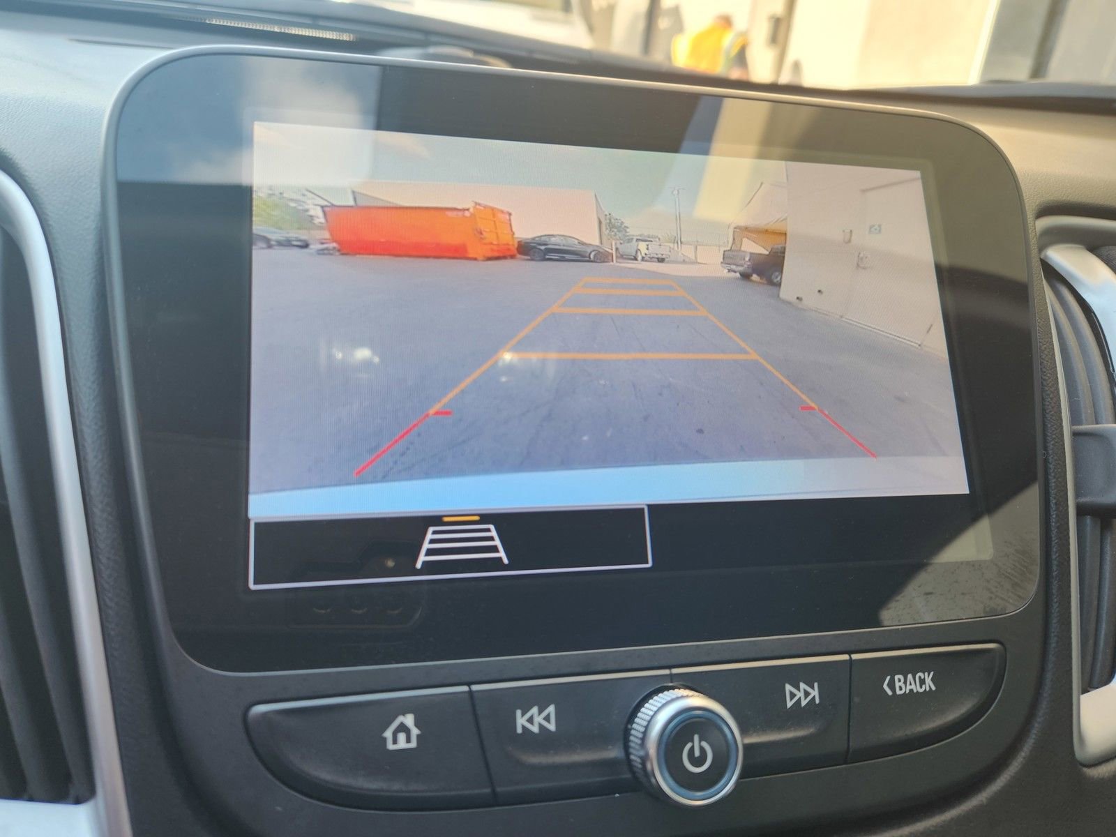 Used 2024 Chevrolet Malibu LT image 19