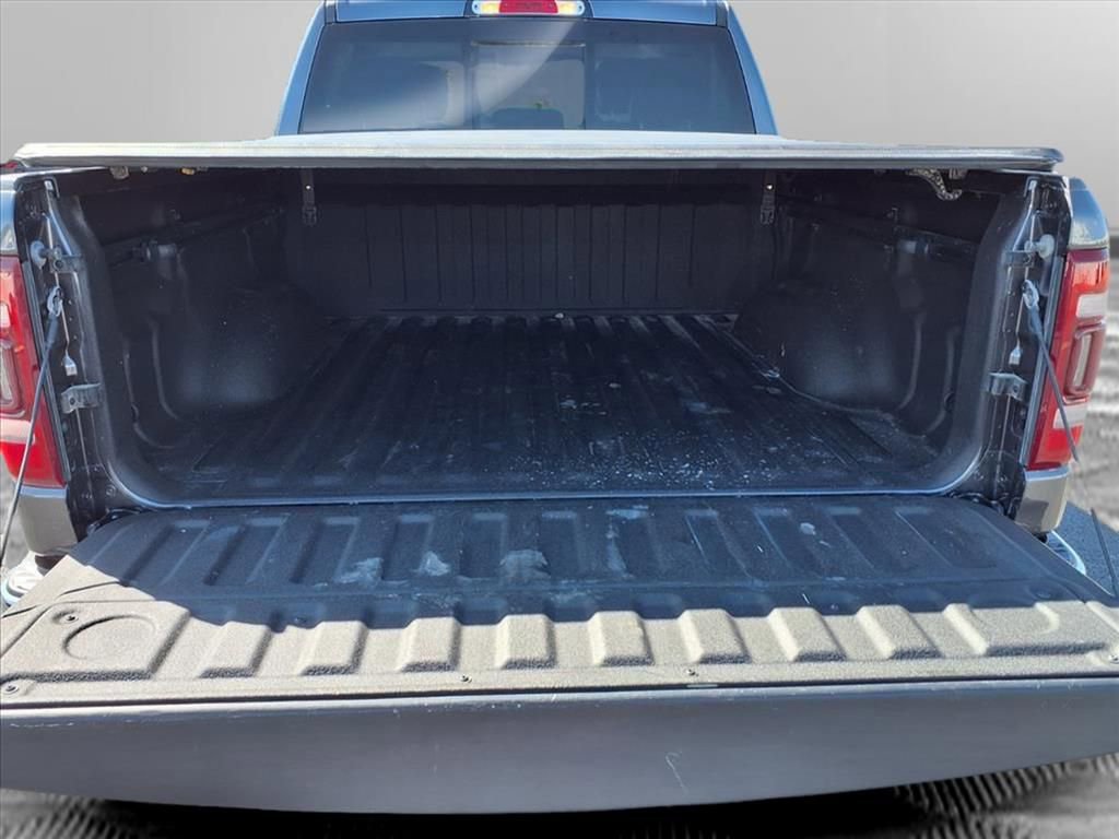 Used 2020 RAM 1500 Laramie image 29