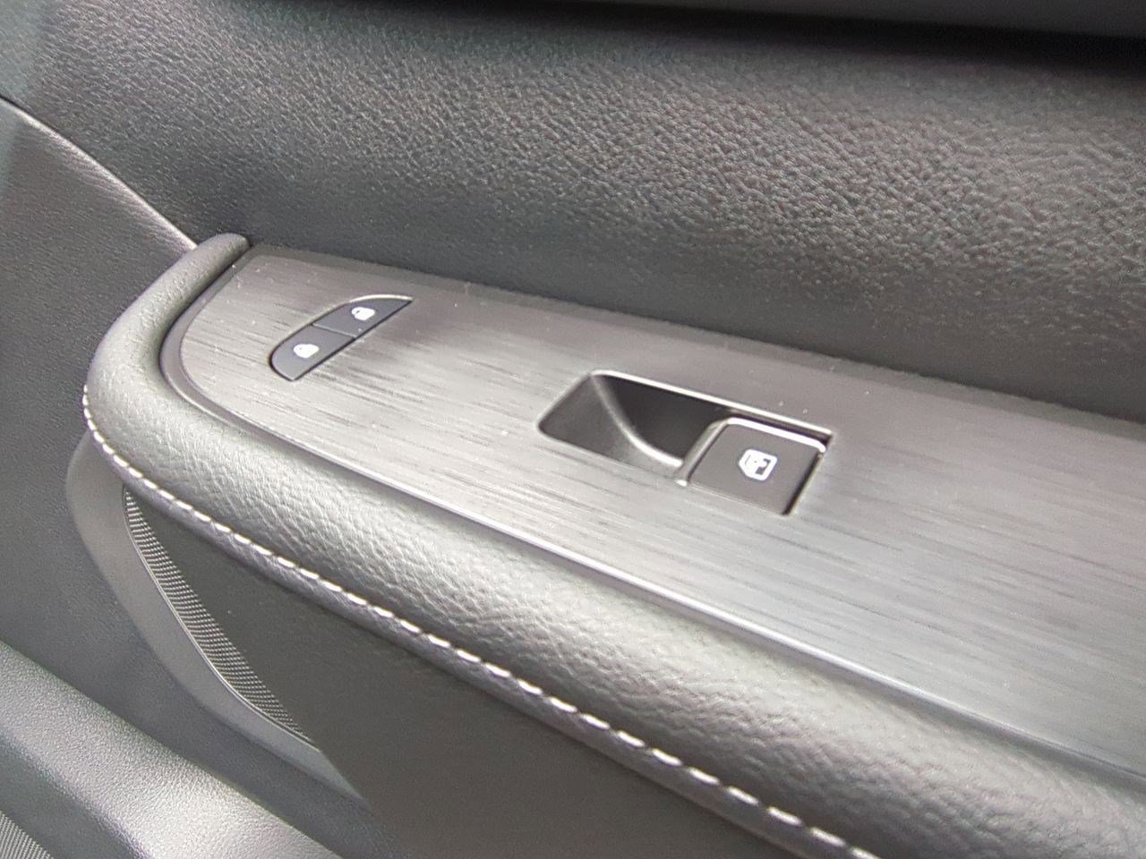 New 2025 Nissan Armada PRO-4X AWD/4WD image 41
