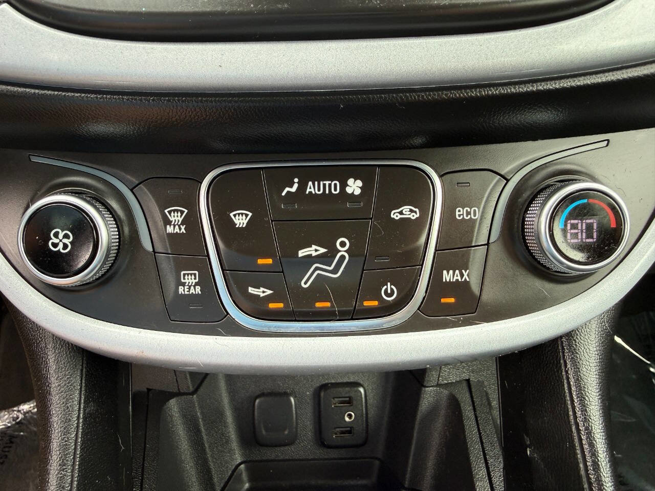 Used 2017 Chevrolet Volt LT image 36