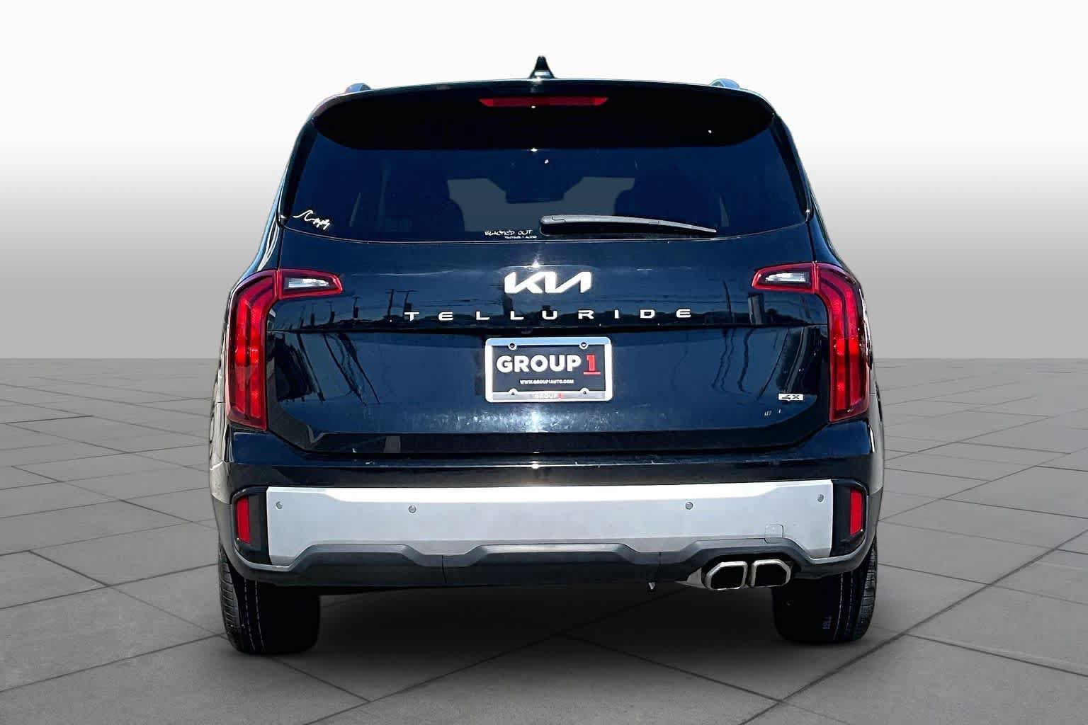 Used 2024 Kia Telluride S AWD/4WD image 5