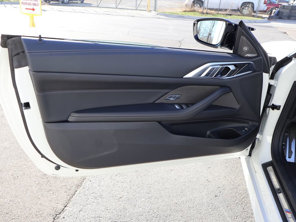 New 2026 BMW 440i xDrive Convertible w/ Premium Package image 30