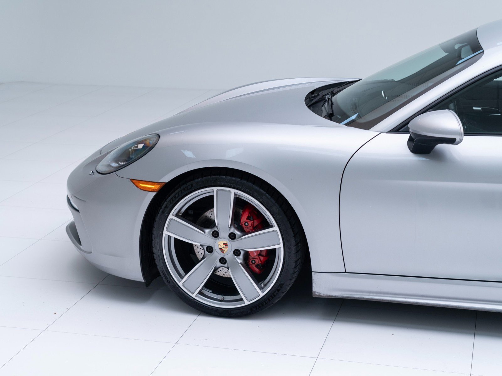 Certified 2025 Porsche 718 Cayman S RWD image 11