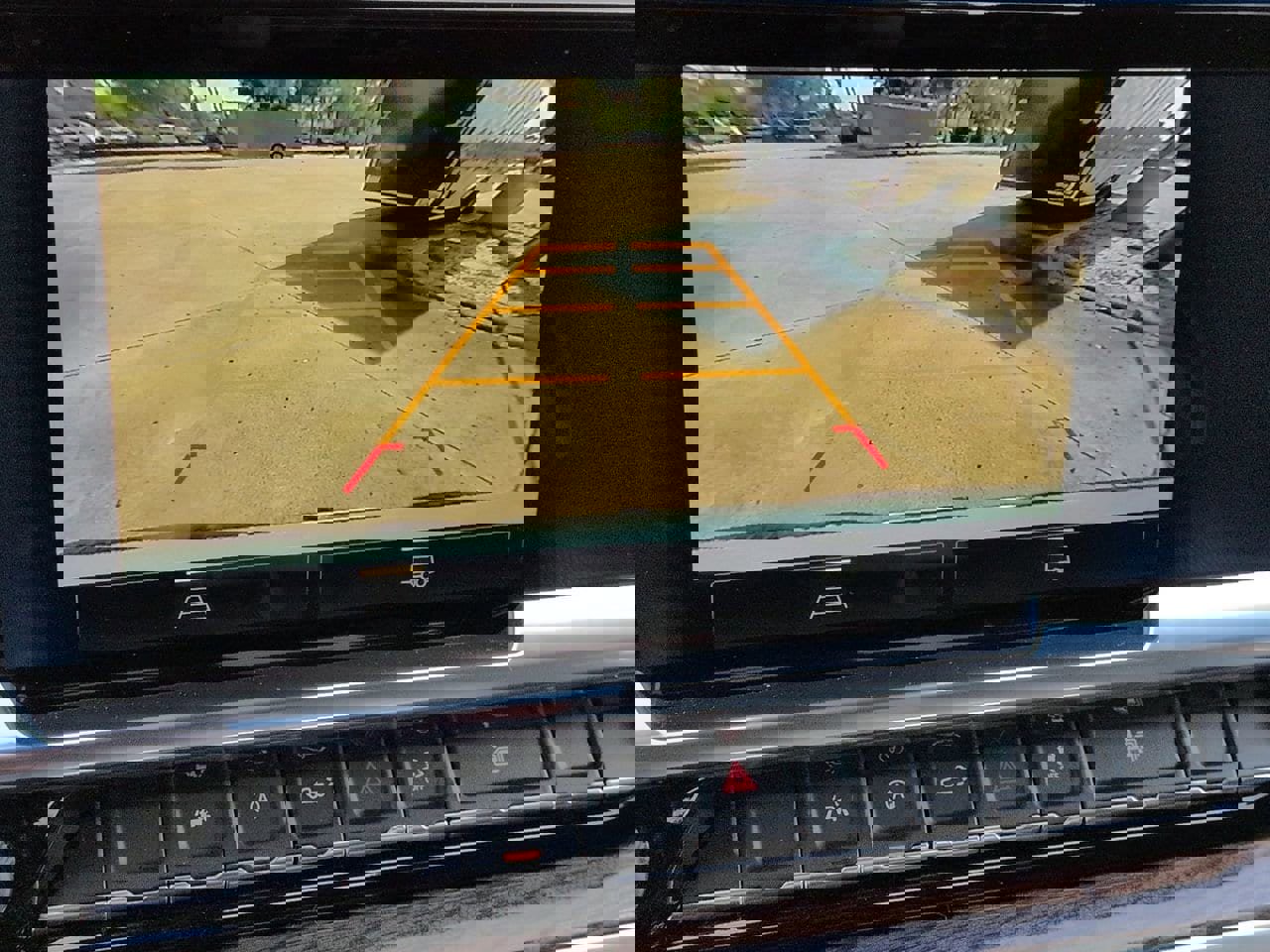 Certified 2026 Chevrolet Silverado 1500 LT image 17