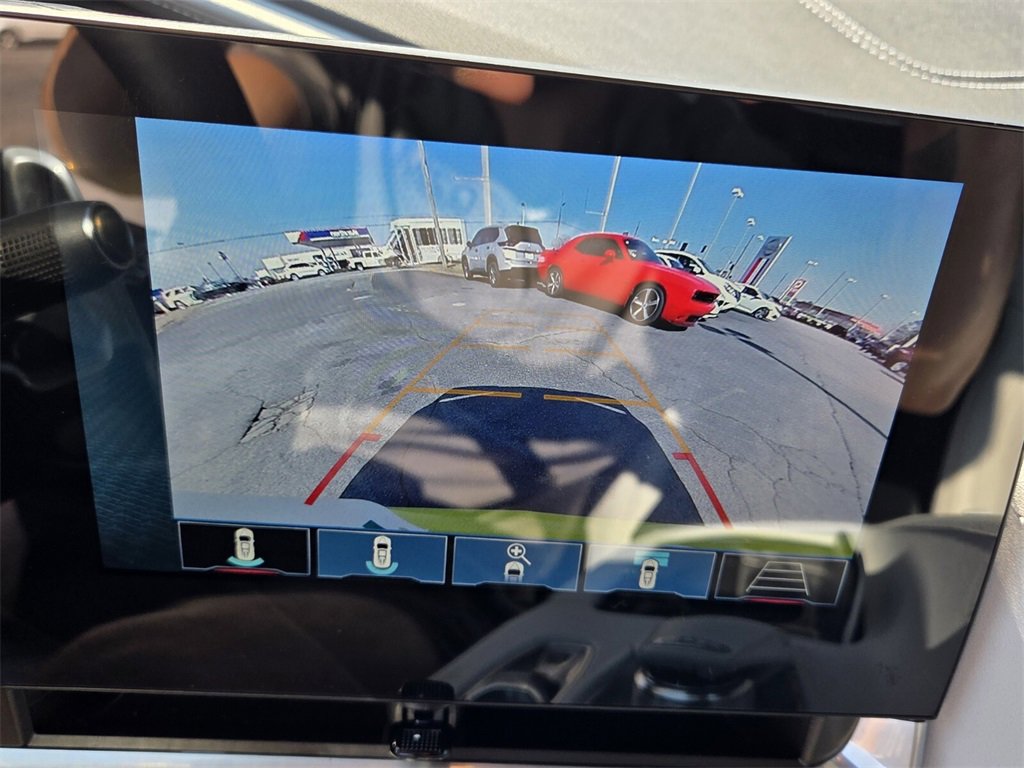 Used 2024 Chevrolet Corvette Stingray Preferred Cpe w/ Z51 Performance Package image 21