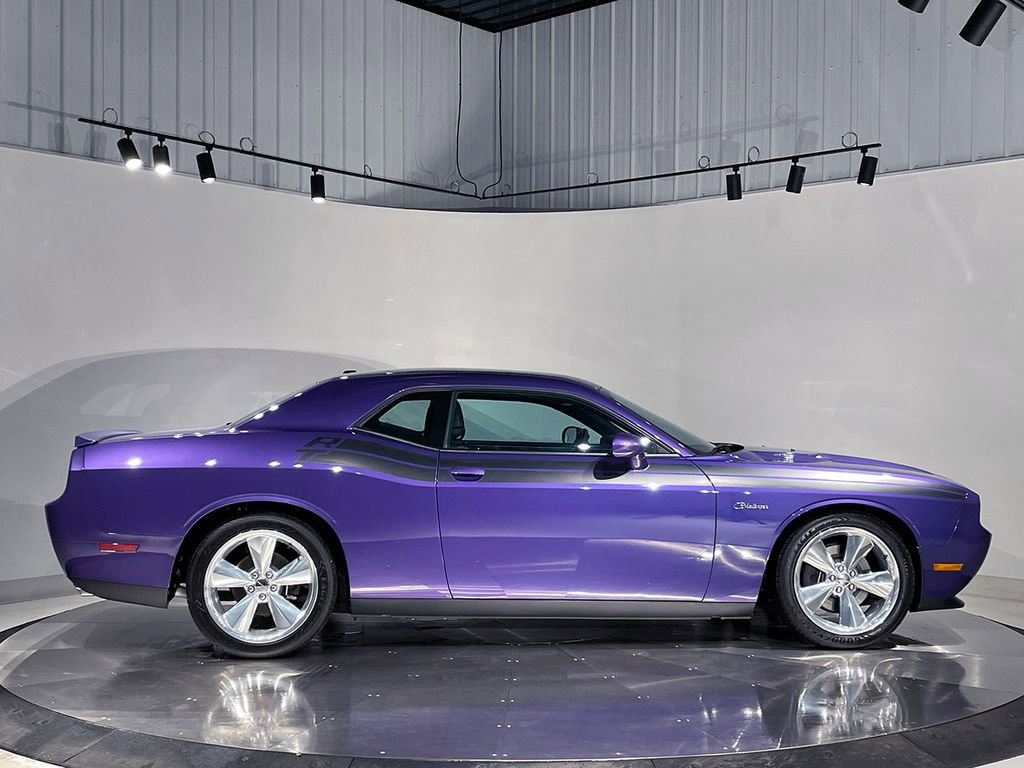 Used 2013 Dodge Challenger R/T image 5