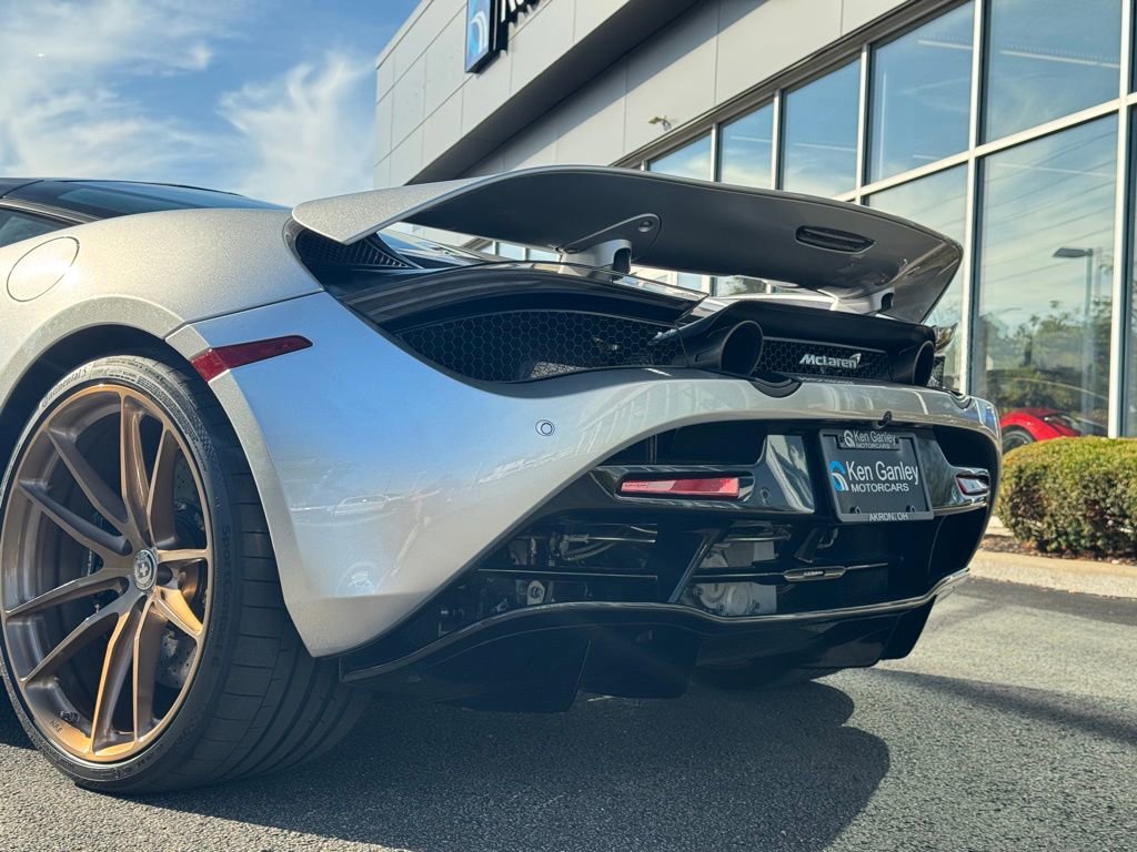 Used 2022 McLaren 720S Performance image 26