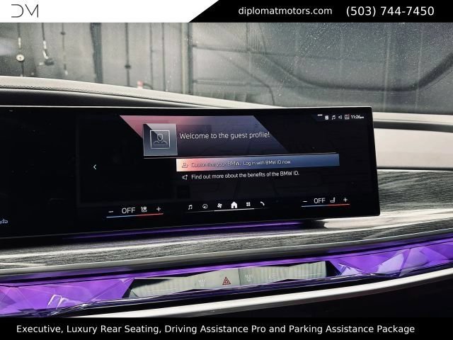 Used 2023 BMW 760i xDrive w/ Executive Package AWD/4WD image 39