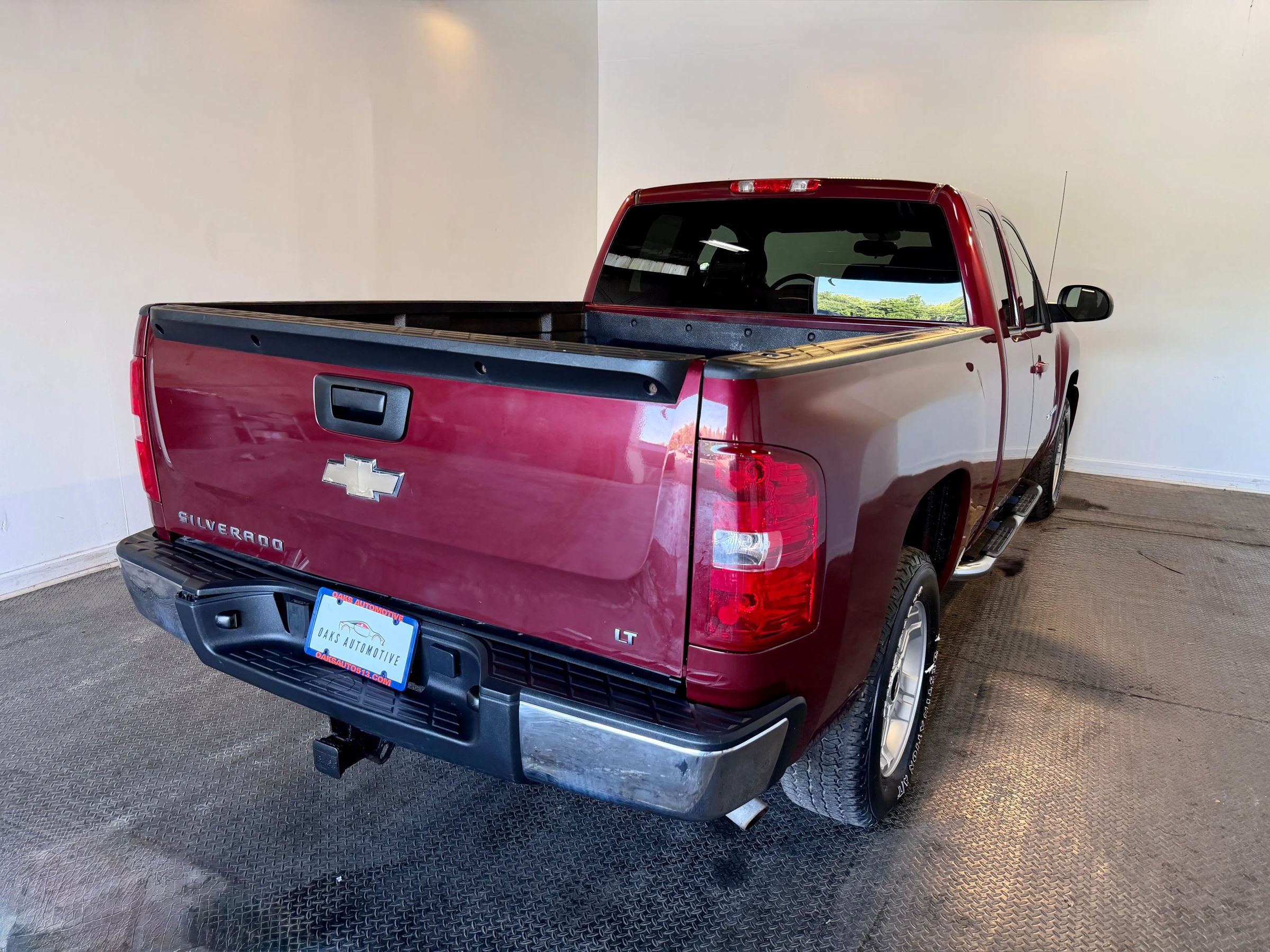 Used 2009 Chevrolet Silverado 1500 LT w/ Power Pack Plus AWD/4WD image 7