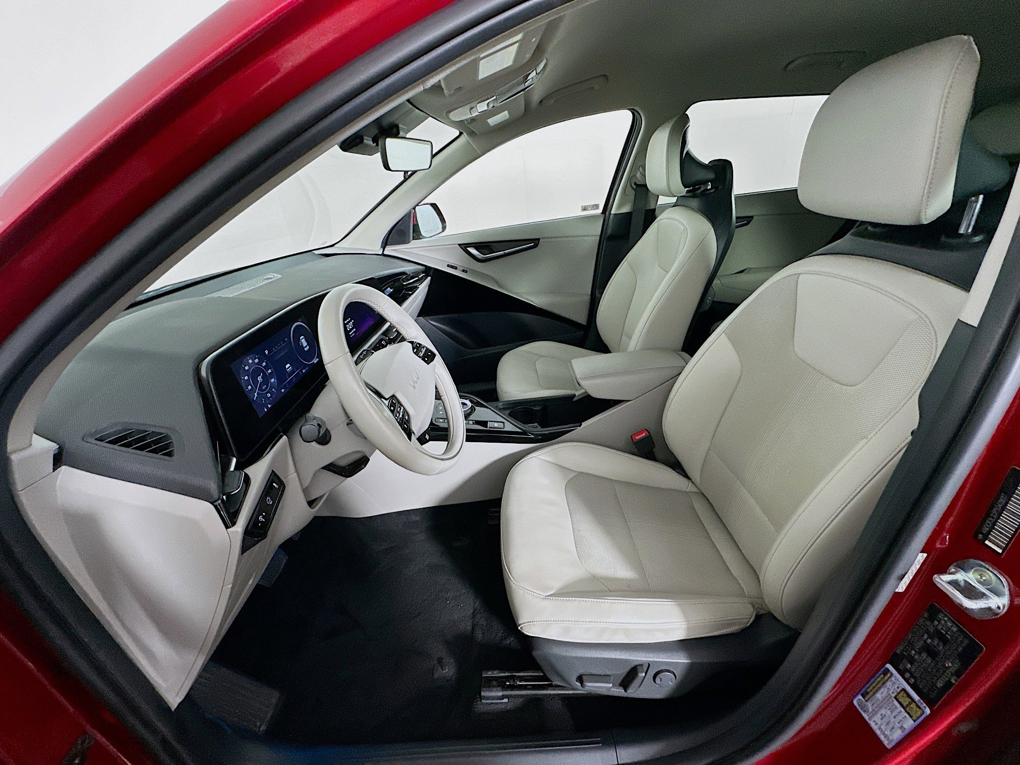 Used 2023 Kia Niro Wind w/ Wind Preserve Package image 13