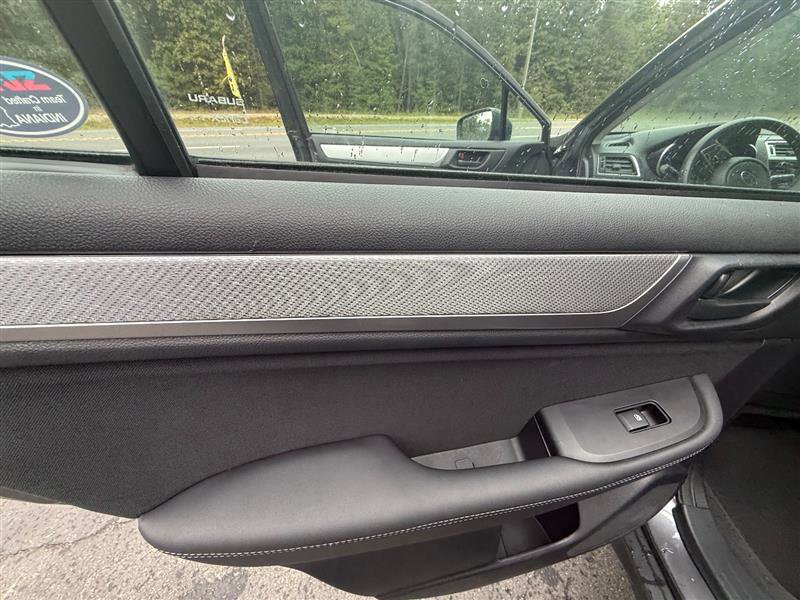 Used 2019 Subaru Outback 2.5i image 17