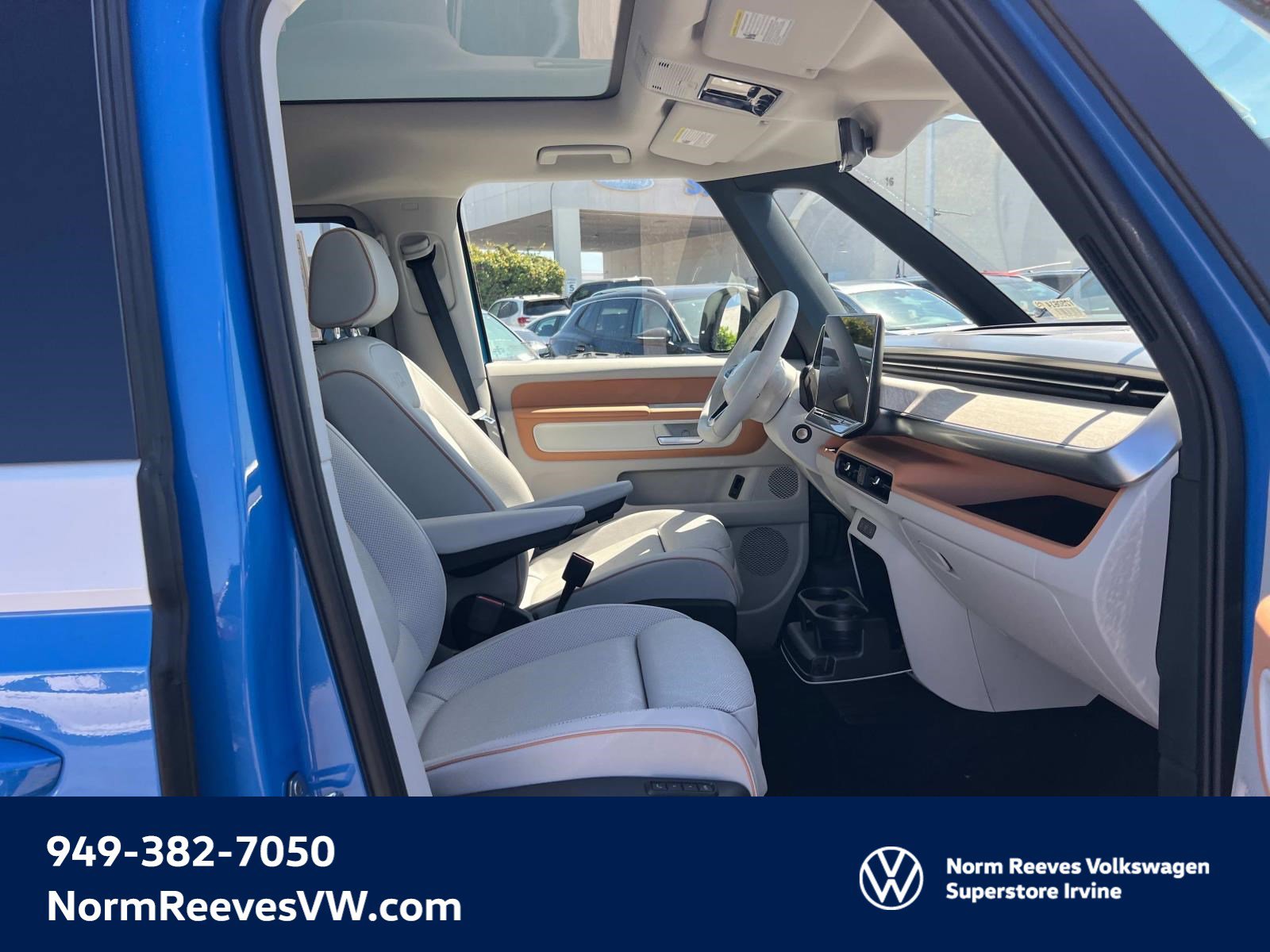 New 2025 Volkswagen ID. Buzz 1st Edition image 32