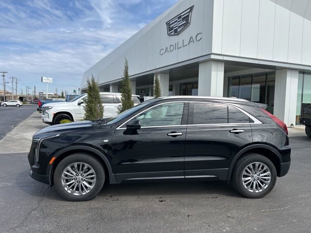 Used 2024 Cadillac XT4 Premium Luxury w/ Technology Package image 1