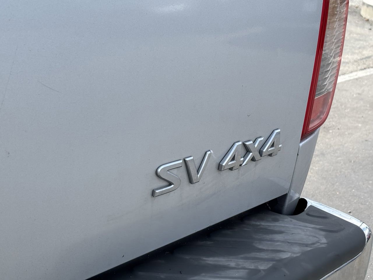 Certified 2016 Nissan Frontier SV image 6