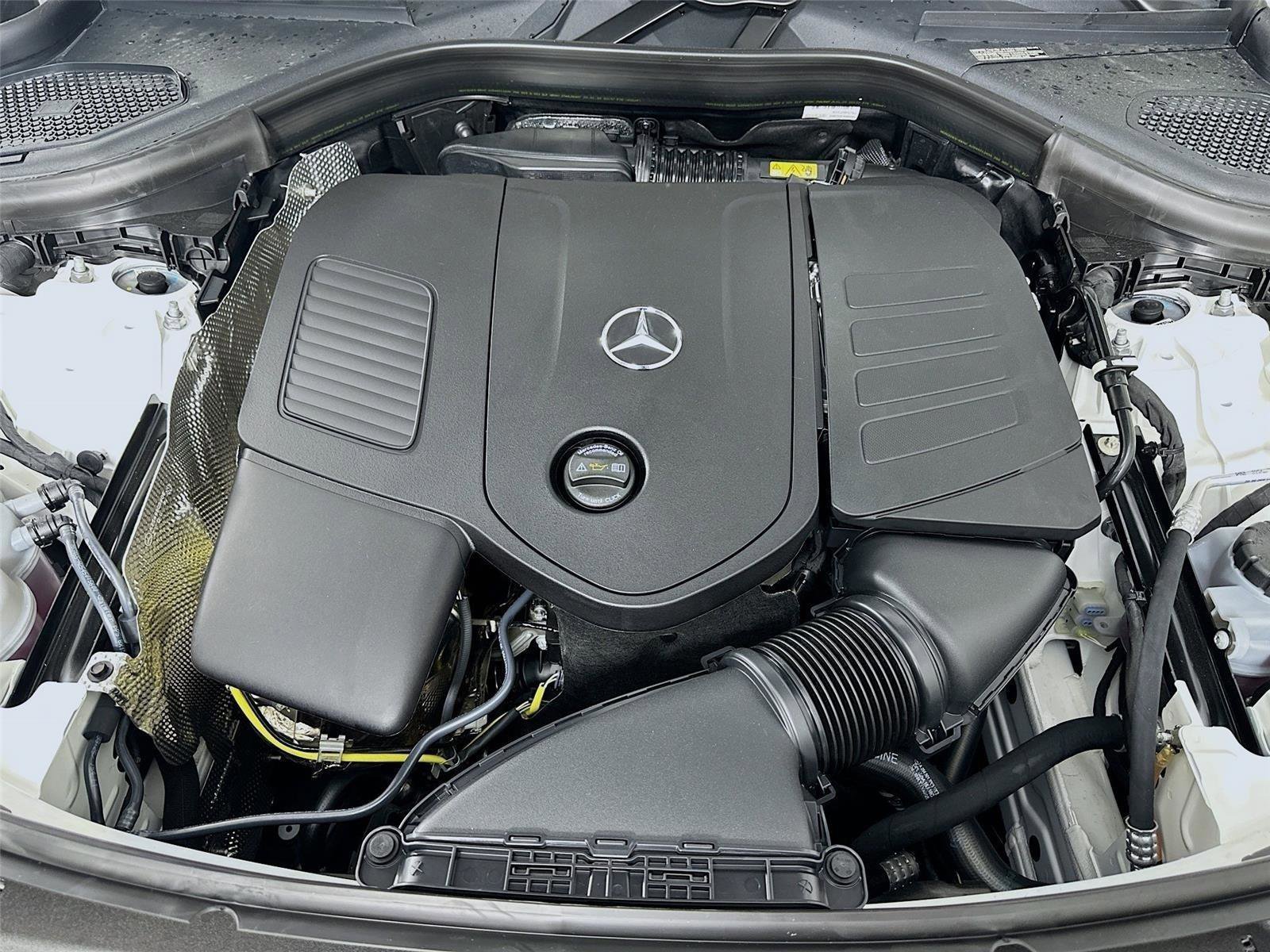 Certified 2025 Mercedes-Benz GLC 350e 4MATIC image 36