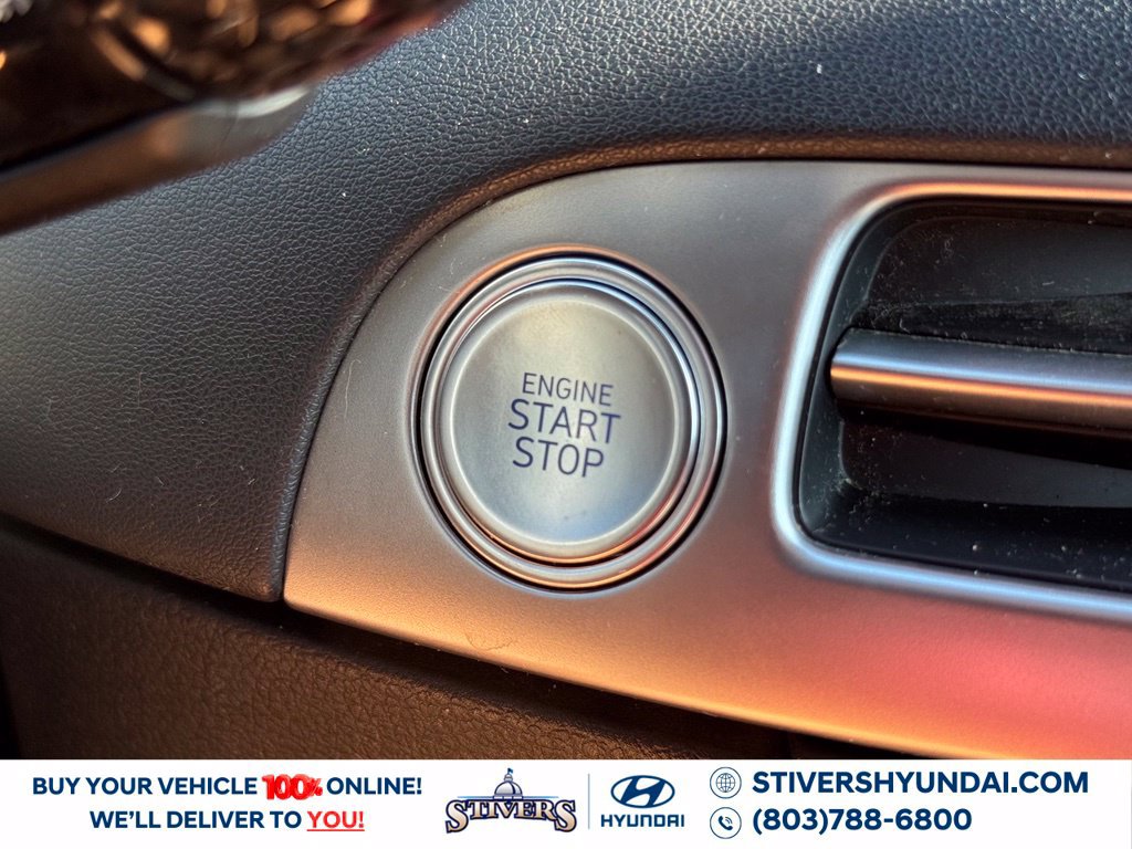 Certified 2025 Hyundai Palisade SEL FWD image 38