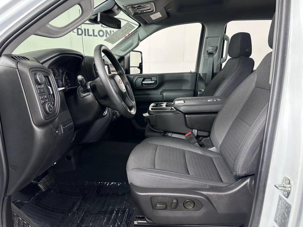 Used 2024 Chevrolet Silverado 2500 Custom w/ Custom Value Package AWD/4WD image 14