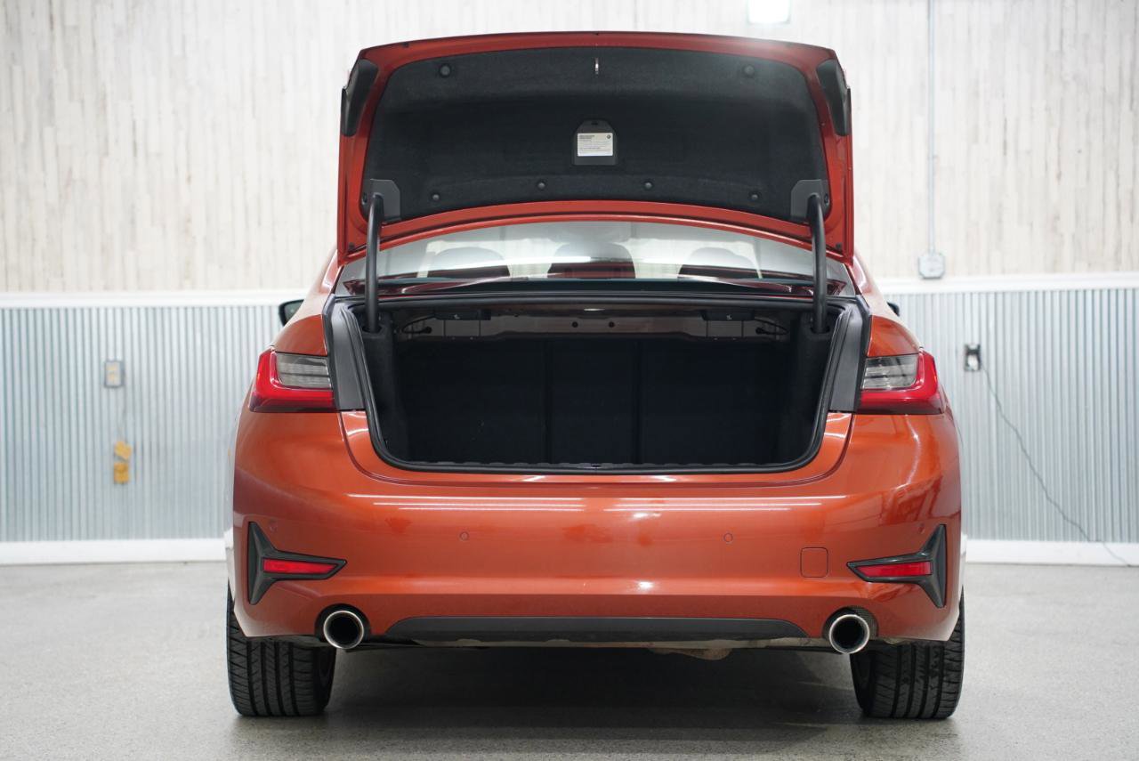 Used 2020 BMW 330i xDrive 330i xDrive Sedan North Americ w/ Convenience Package image 38